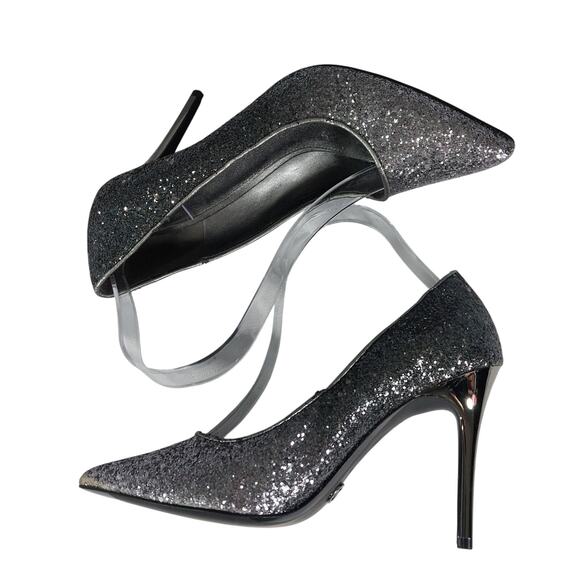 NWOT-1 SHOW! MICHAEL KORS! MOONLIGHT SILVER GLITTER CLASSIC HEELS/PUMPS! SZ 7.5M - Picture 7 of 10